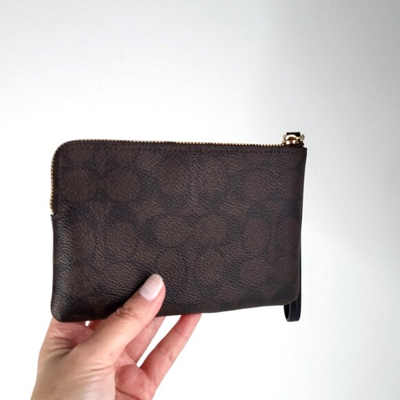 Coach Signature Wristlet – Brown/Black I Brand New I Authentic - Picture 3 of 6
